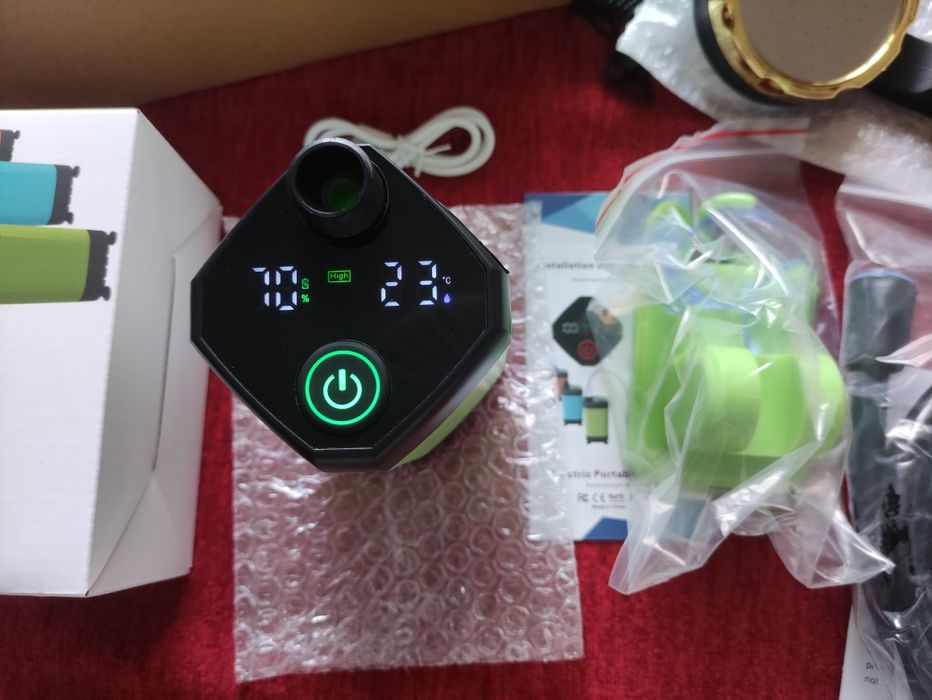 Портативний акумуляторний душ на 6000мАг