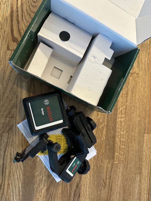 Bosch Quigo – samopoziomujący laser krzyżowy