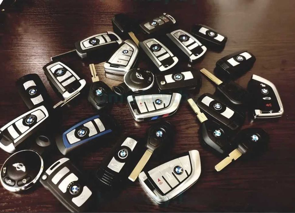 Виготовлення чіпів ключів BMW дублікат ключа БМВ відновлення прошивка