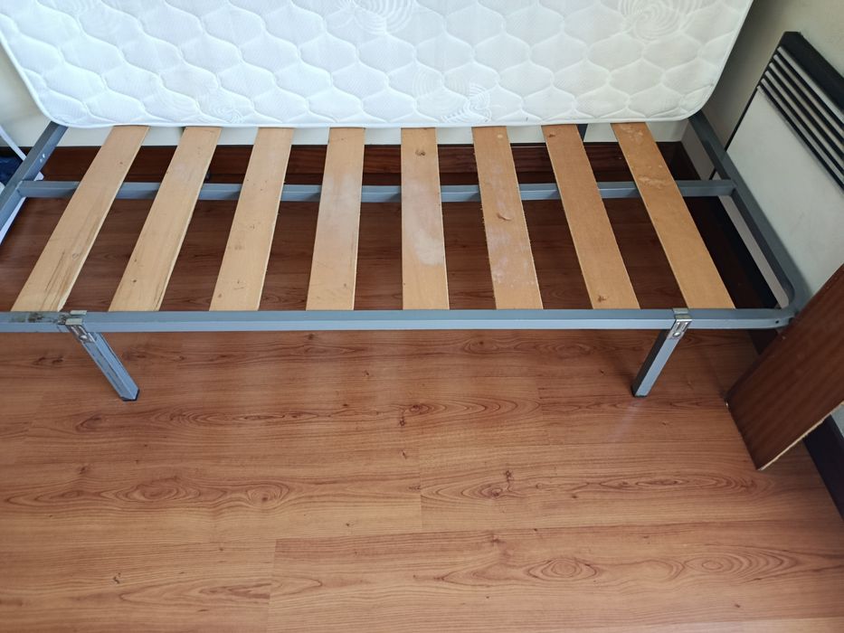 Cama de solteiro