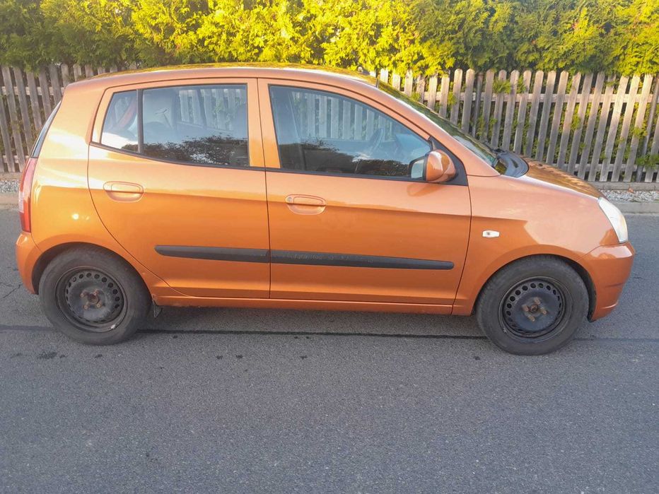 Kia Picanto samochód osobowy