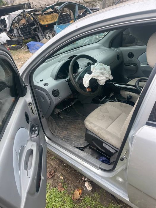 Разборка Aveo t200