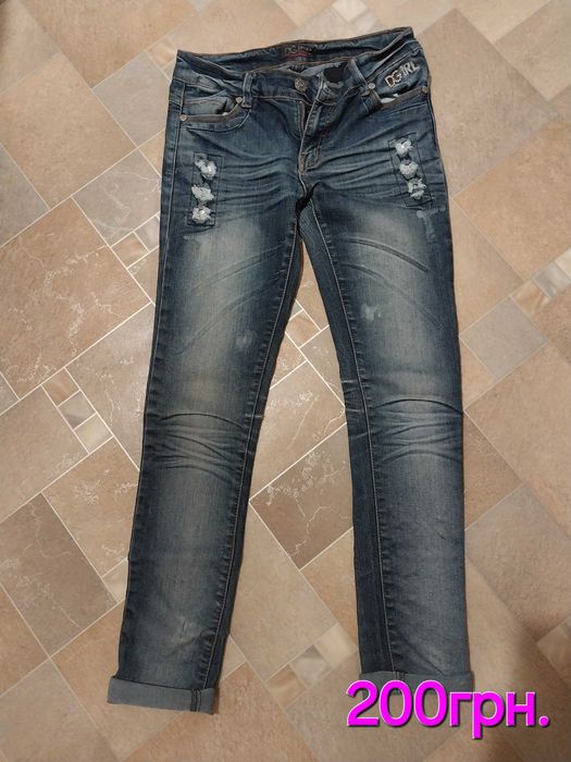 Джинси жіночі в асортименті