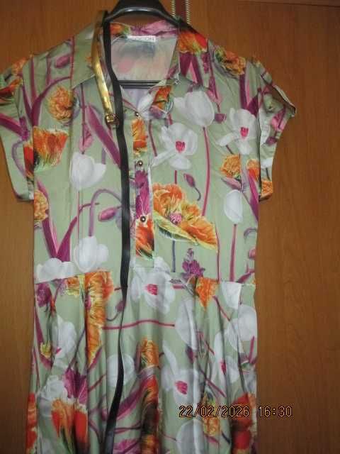 Продам плаття шовкове довге нове розмір 50.         480грн.