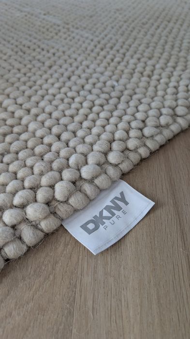 Dywan z wełną DKNY 160x221 cm NOWY