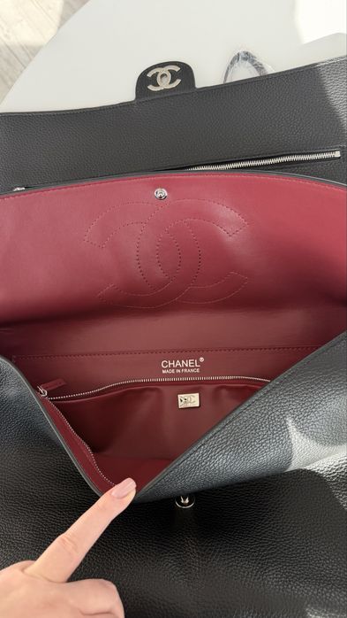 Сумка Chanel 38cm  Maxi Flap  в наявності