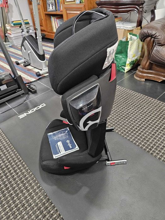 Cadeira auto CYBEX Solution X2-Fix