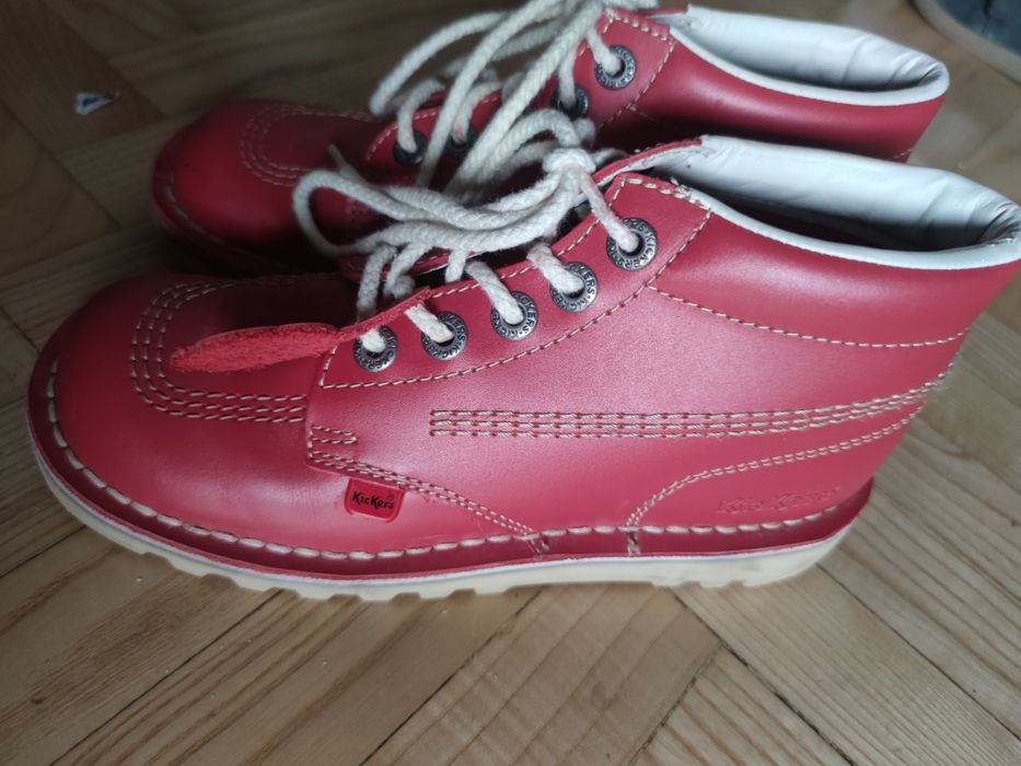 Czerwone buty za kostkę kickers skórzane 38