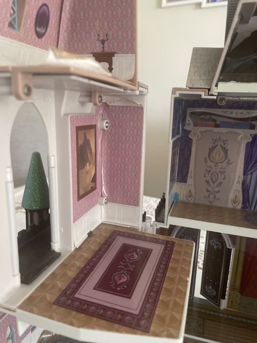 Castelo brincar princesas e reis palácio