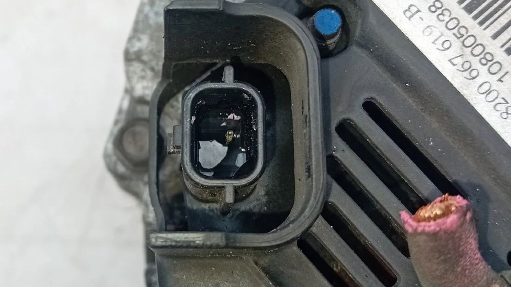 Alternador RENAULT Megane II (BM0/1_, CM0/1_)