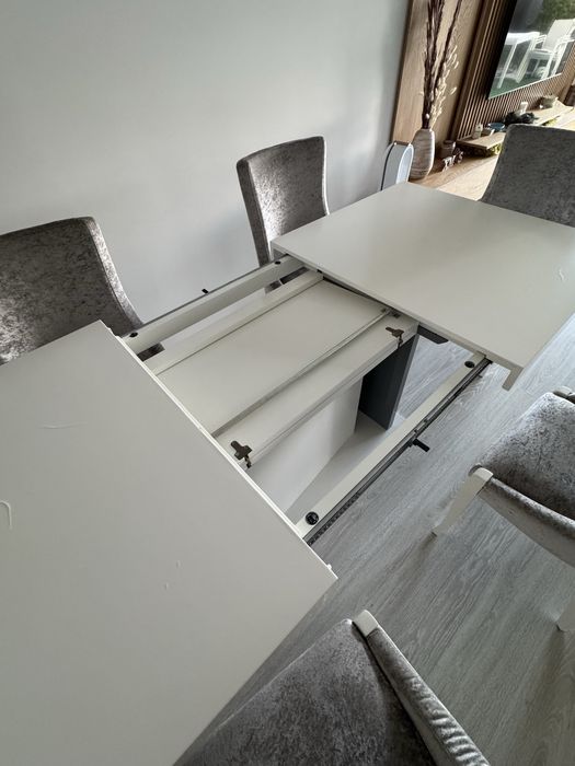 Mesa + cadeiras sala