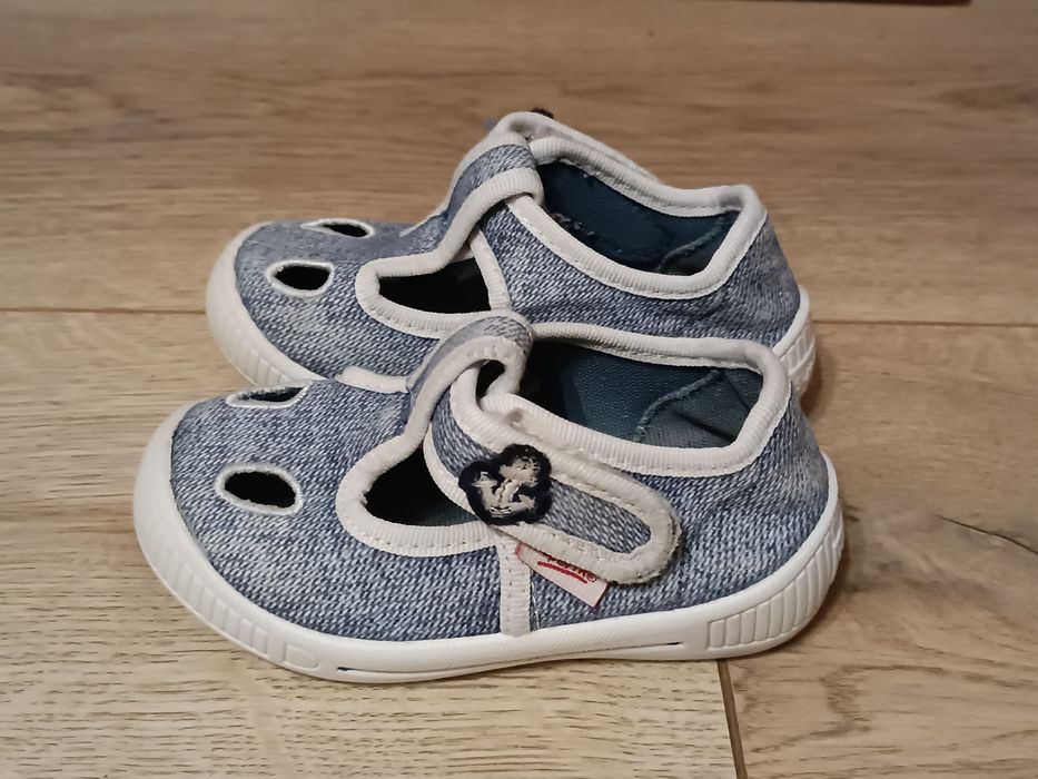 Kapcie superfit chłopiec 20 niebieskie