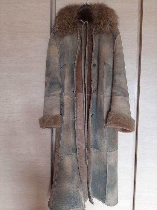 Дубленка женская 1800