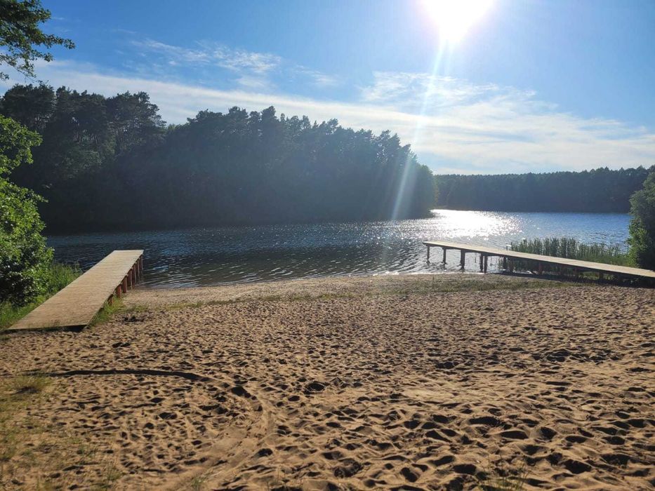 działka nad jeziorem Dramienko  z domkiem letniskowym