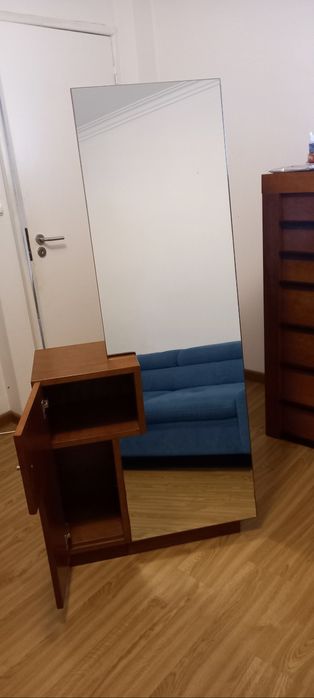 Espelho/móvel (2 em 1)