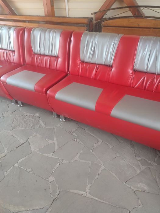 Продам дивани кухонні