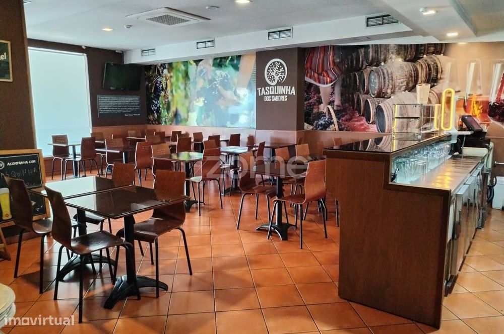 Trespasse de Café bar e Restaurante - Centro de Vila Real