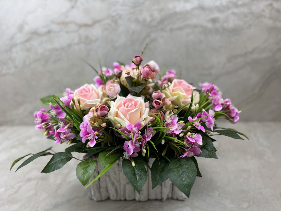 Kompozycja kwiatowa nagrobna