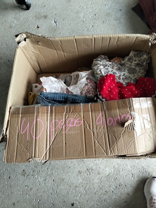 Roupa meninas 4 anos em bom estado