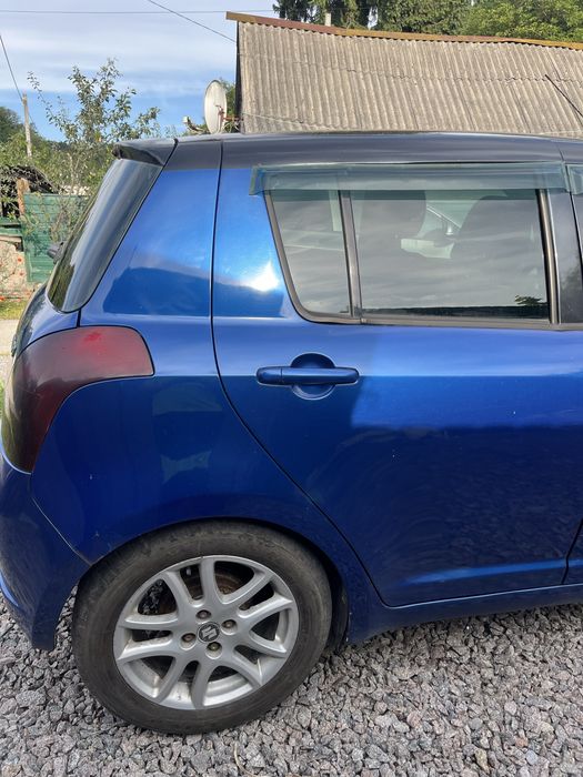 Suzuki Swift продам