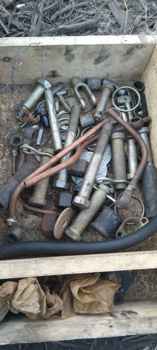 Продам запчасти на Т 25