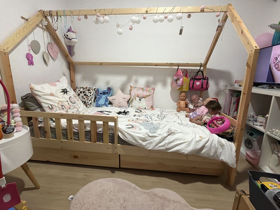 Cama Montessori com 2 gavetas