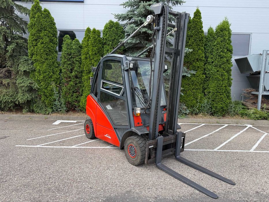 Wózek widłowy Linde H25T