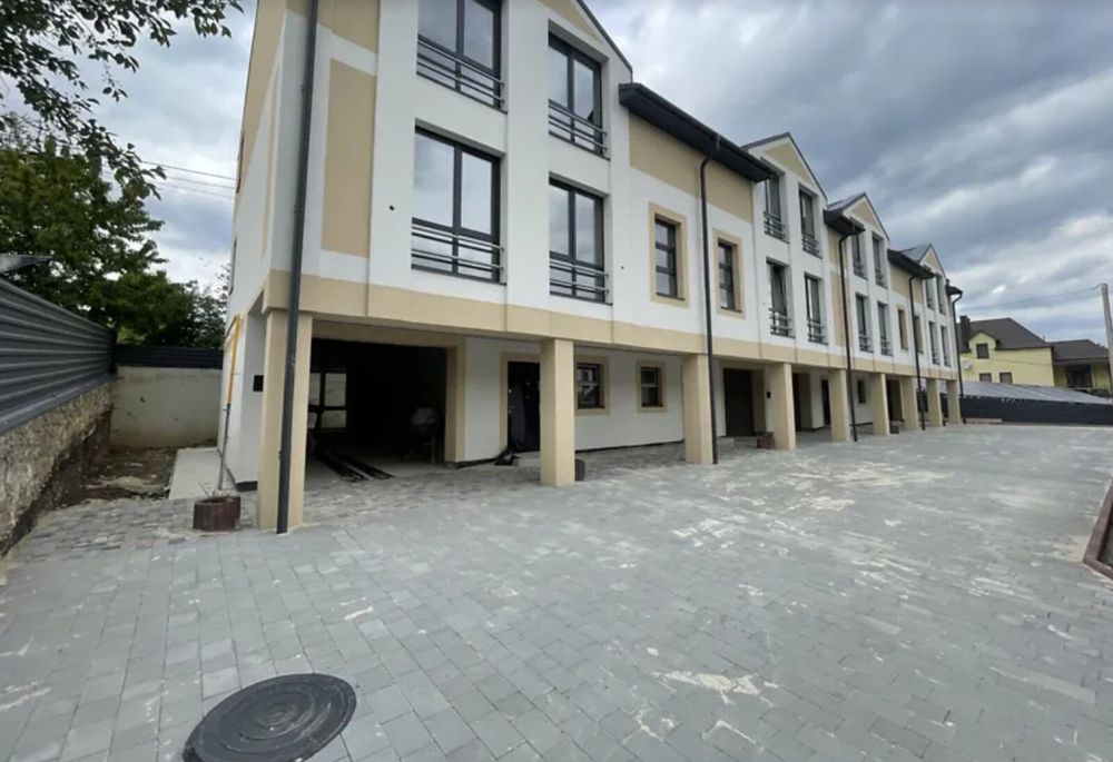 Продаж сучасного таунхауса поруч із Тернополем | с. Гаї Гречинські