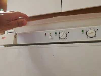 Frigorifico combinado AEG Santo - Branco - Grande 332 litros