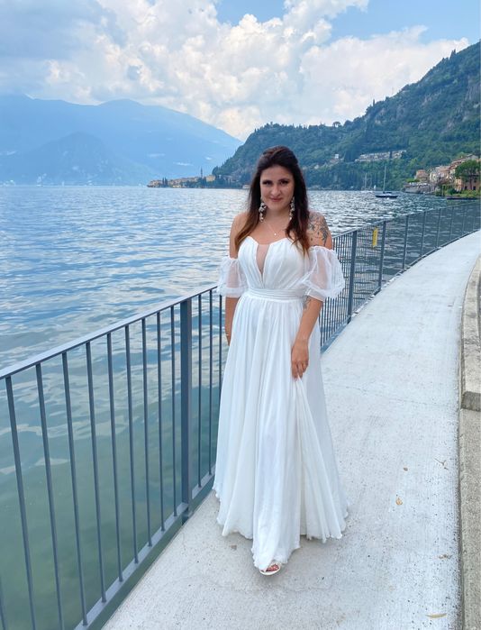 Suknia  ślubna rozkiar M/L