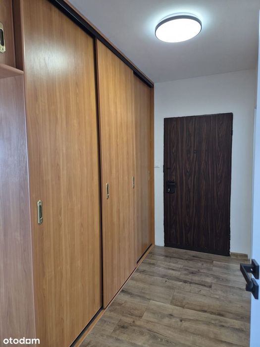 Mieszkanie w Gdyni z balkonem i garażem