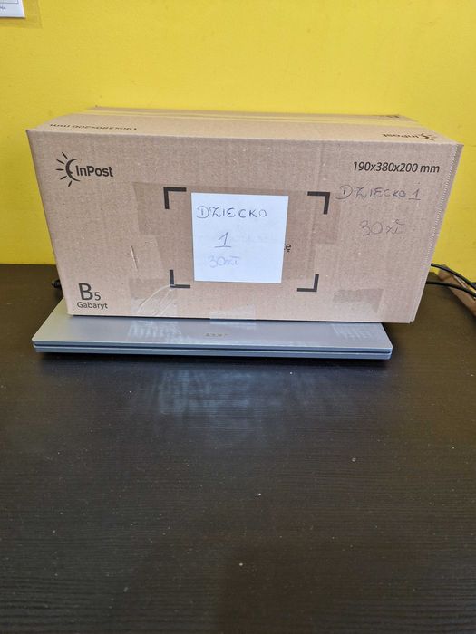 Mystery Box paka dla dziecka wszystko nowe