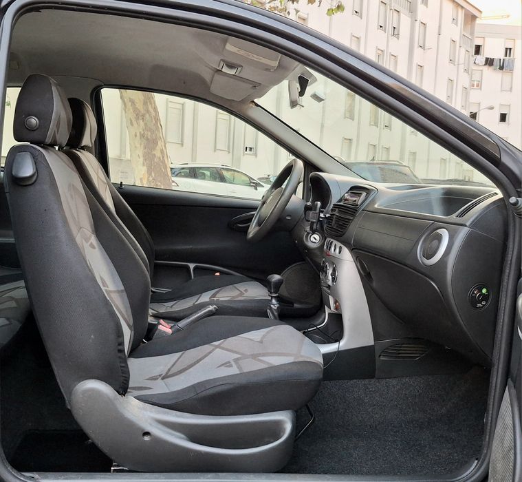 Fiat Punto Sport 1.2i 8v Nacional 05