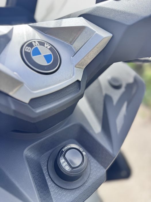 BMW SCOOTER C400X de 2020 poucos mto economica 3.5 l