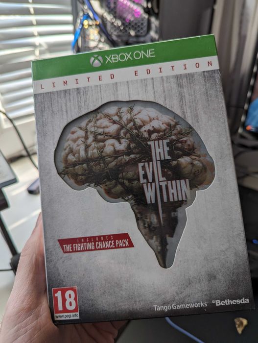 Продам комплект ліцензійних дисків/Ігри на Xbox 360