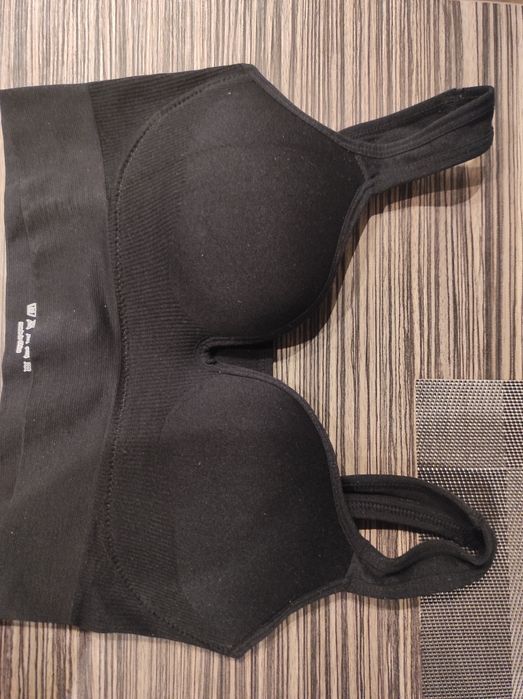Nowy stanik sportowy push up S