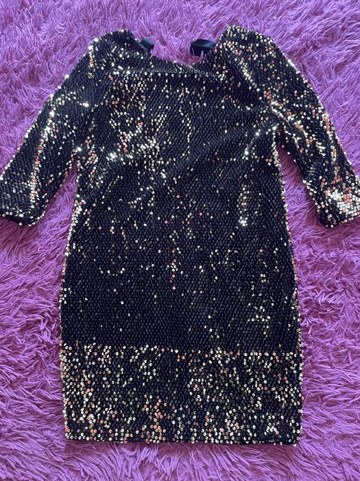 Нарядное платье