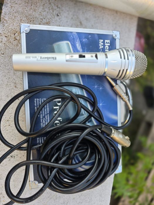 Мікрофон Elenberg MA-300 Professional + кабель + кейс