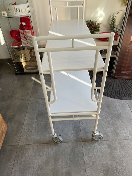 Regal na kulkach bialy IKEA