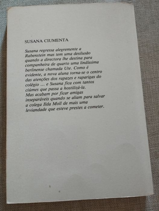 Vários Livros Juvenis