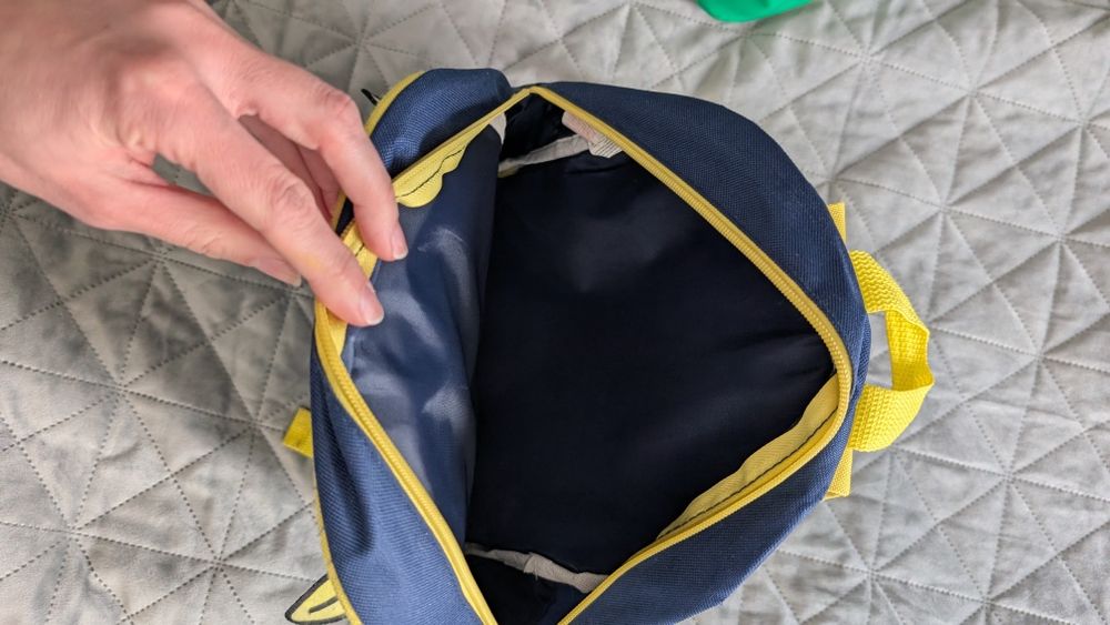 2 plecaka dla dzieci