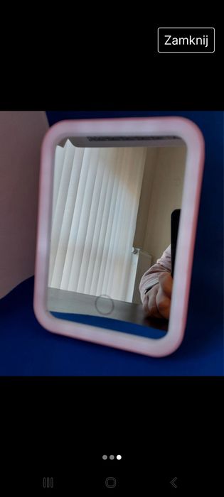 Lusterko z podświetleniem