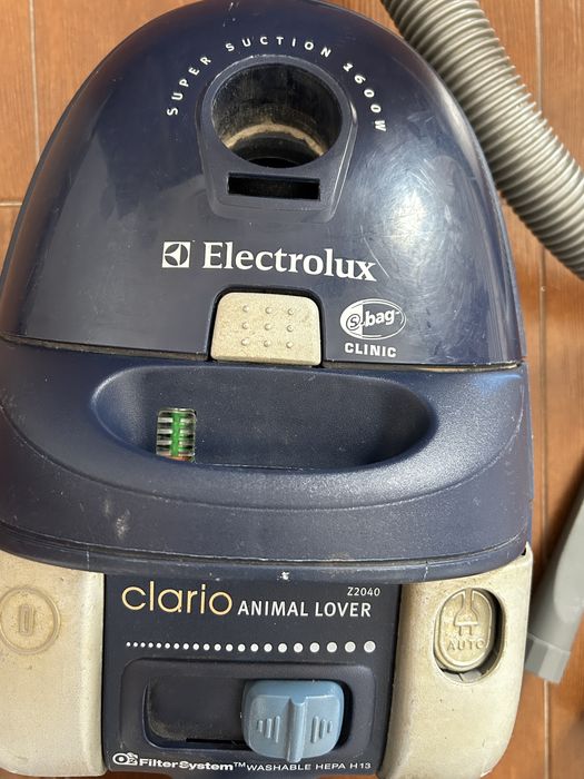 Aspirador  Eletrolux Z2040 clario Animal Lover para peças