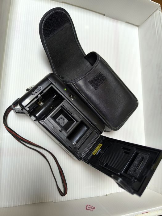 Фотоаппарат SKINA  sk - 222 AUTO FLASH made in Janan