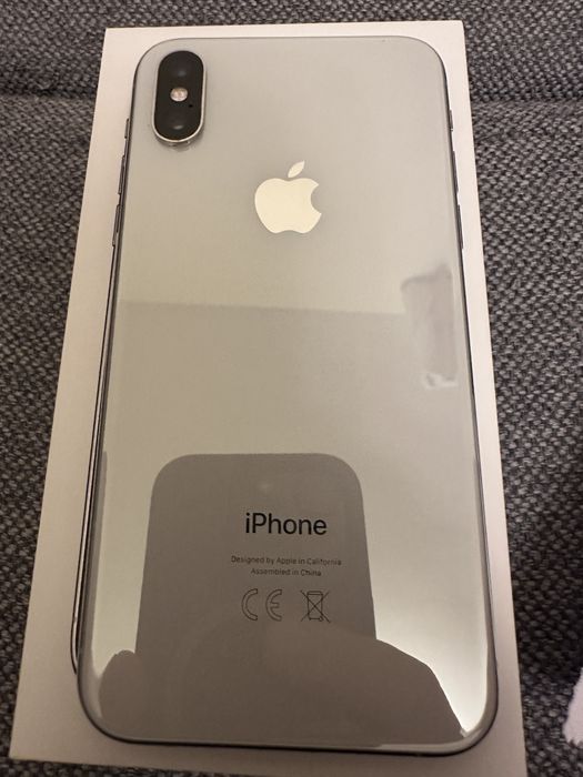 iPhone  XS  256 GB