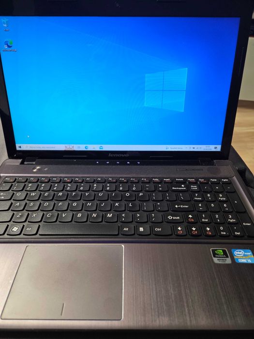 Laptop Lenovo IdeaPad Z580