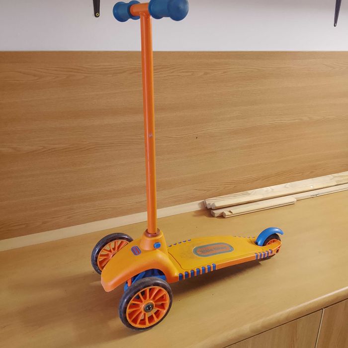 Hulajnoga Little tikes