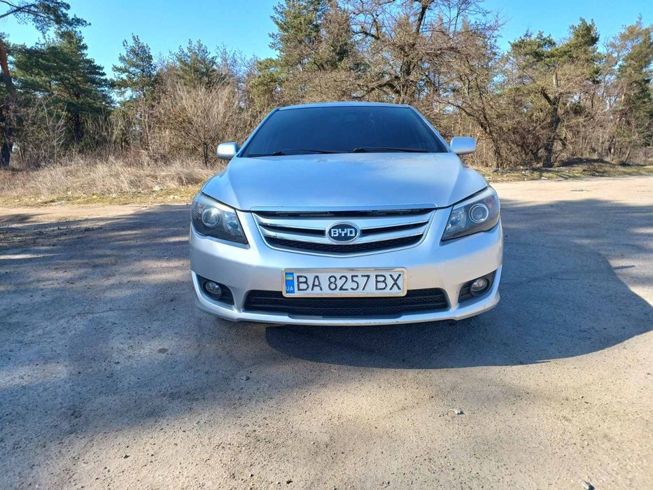 Продам машину byd F3 new