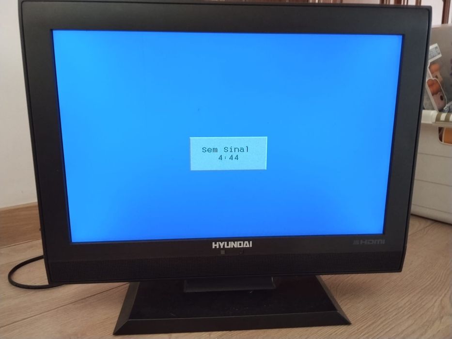 Monitor/TV Hyundai