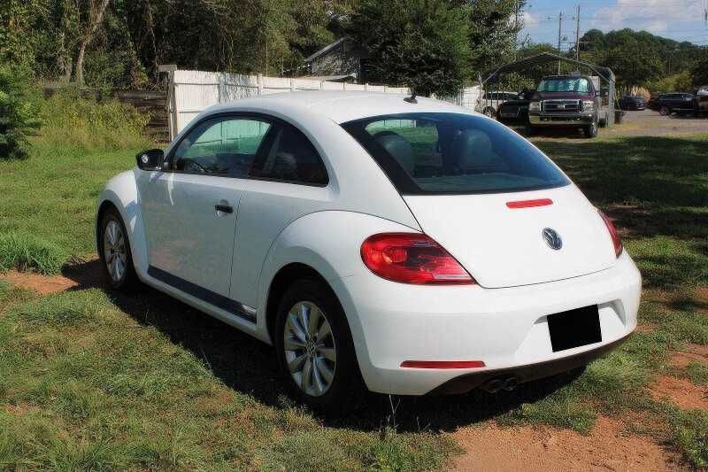 2015 Volkswagen Beetle 1.8T Classic PZEV
